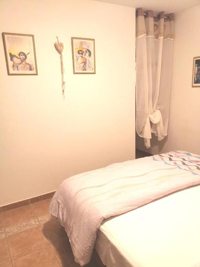 Apartment Giulio - 10Mt To The Beach 罗维尼 外观 照片
